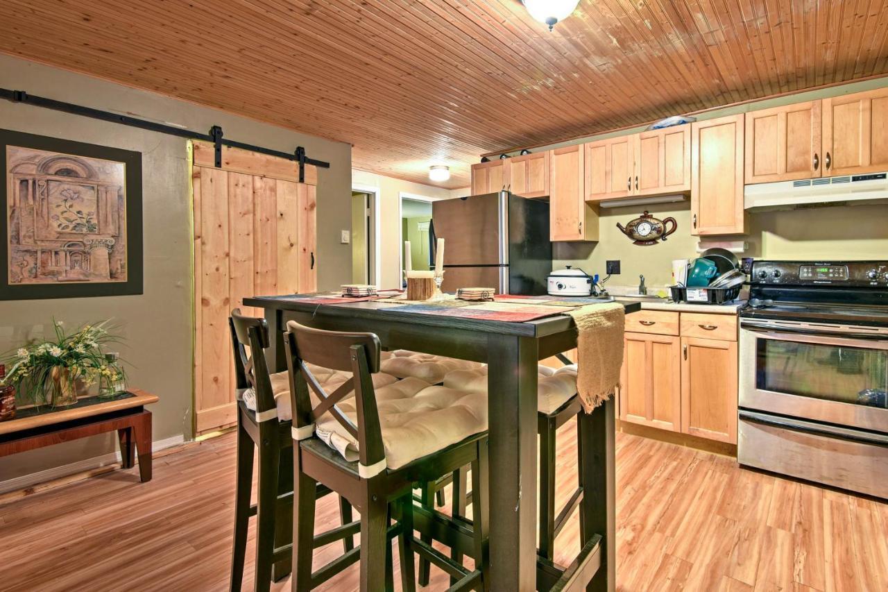 Cozy Arrowhead Lake Home With Sunroom And Pool Access! Pocono Lake Esterno foto